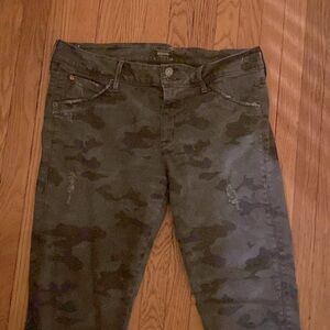 Hudson camo cropped jeans distressed Collin mid rise skinny